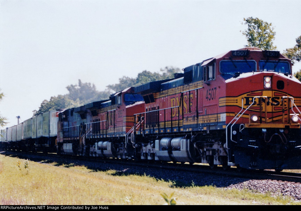 BNSF 4507 West